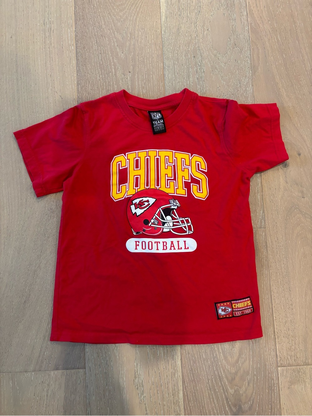 NFL Kansas City Chiefs T-Shirt Youth Kids 10-12 Red Top Shirt Tee Short Sleeve
